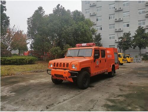 森林消防越野供水车（1.31-1.5吨）